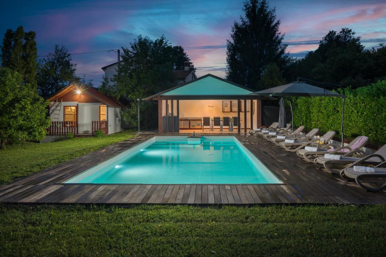 Villa Bella, Villa With Heated Pool Cerovlje Zewnętrze zdjęcie