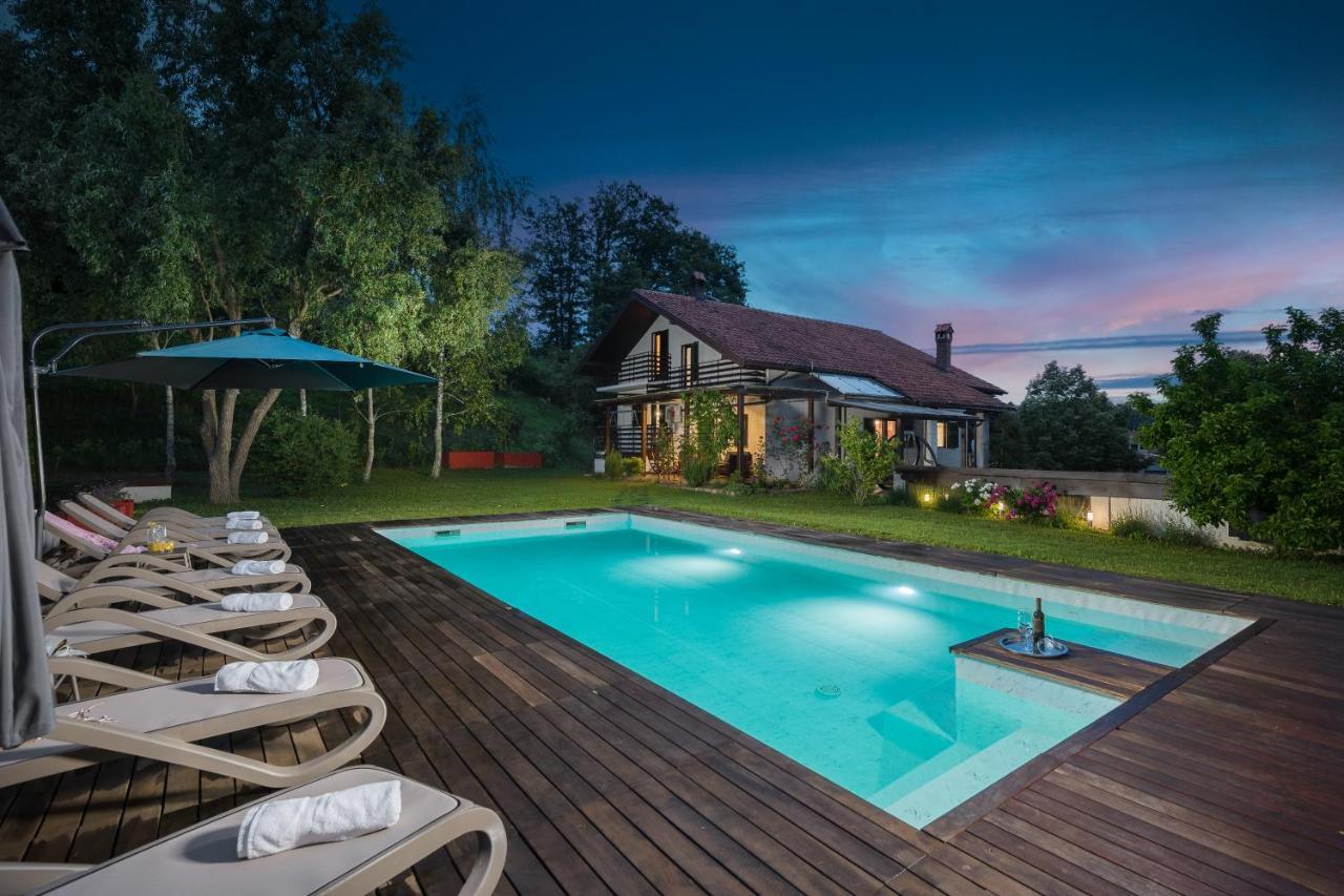 Villa Bella, Villa With Heated Pool Cerovlje Zewnętrze zdjęcie