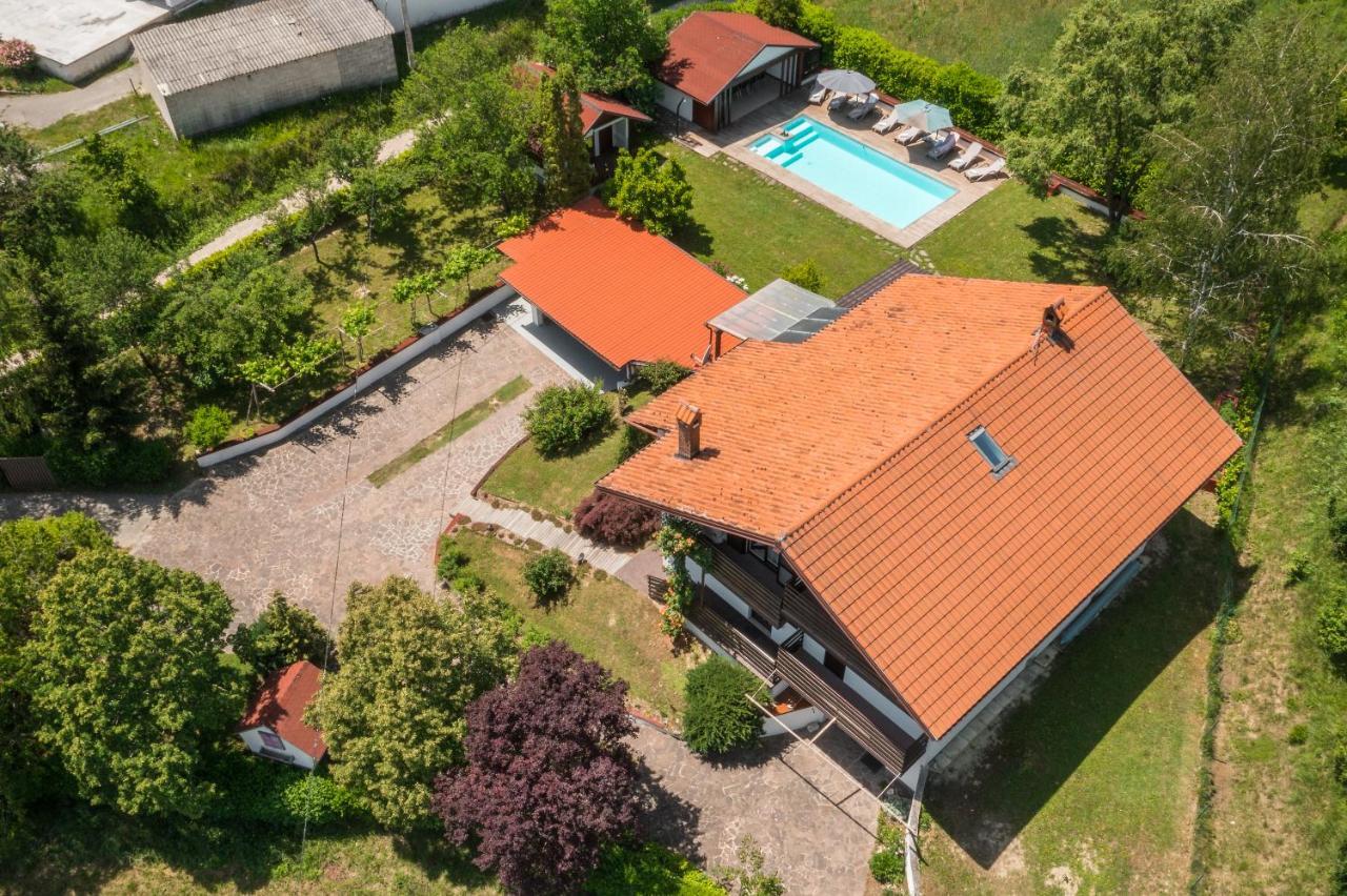 Villa Bella, Villa With Heated Pool Cerovlje Zewnętrze zdjęcie